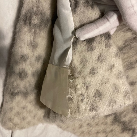 Vintage 70’s VAKA Pure New Wool Coat w/ Woolmark - Picture 7 of 13